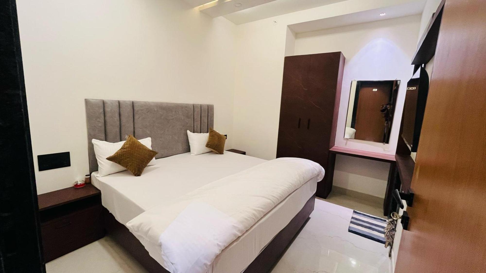 Hotel Revanta Bhilwara Habitación foto